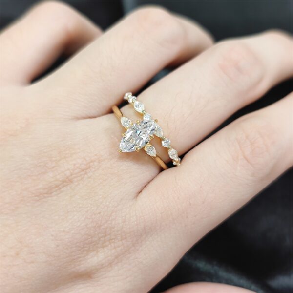 Marquise-band-engagement-ring