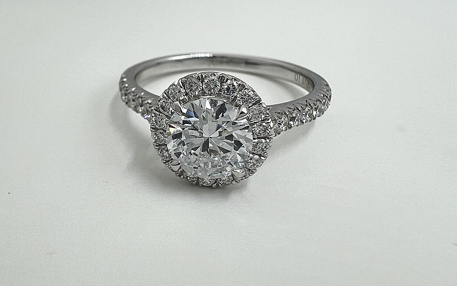 Round-lab-diamond-ring-halo-pave-010