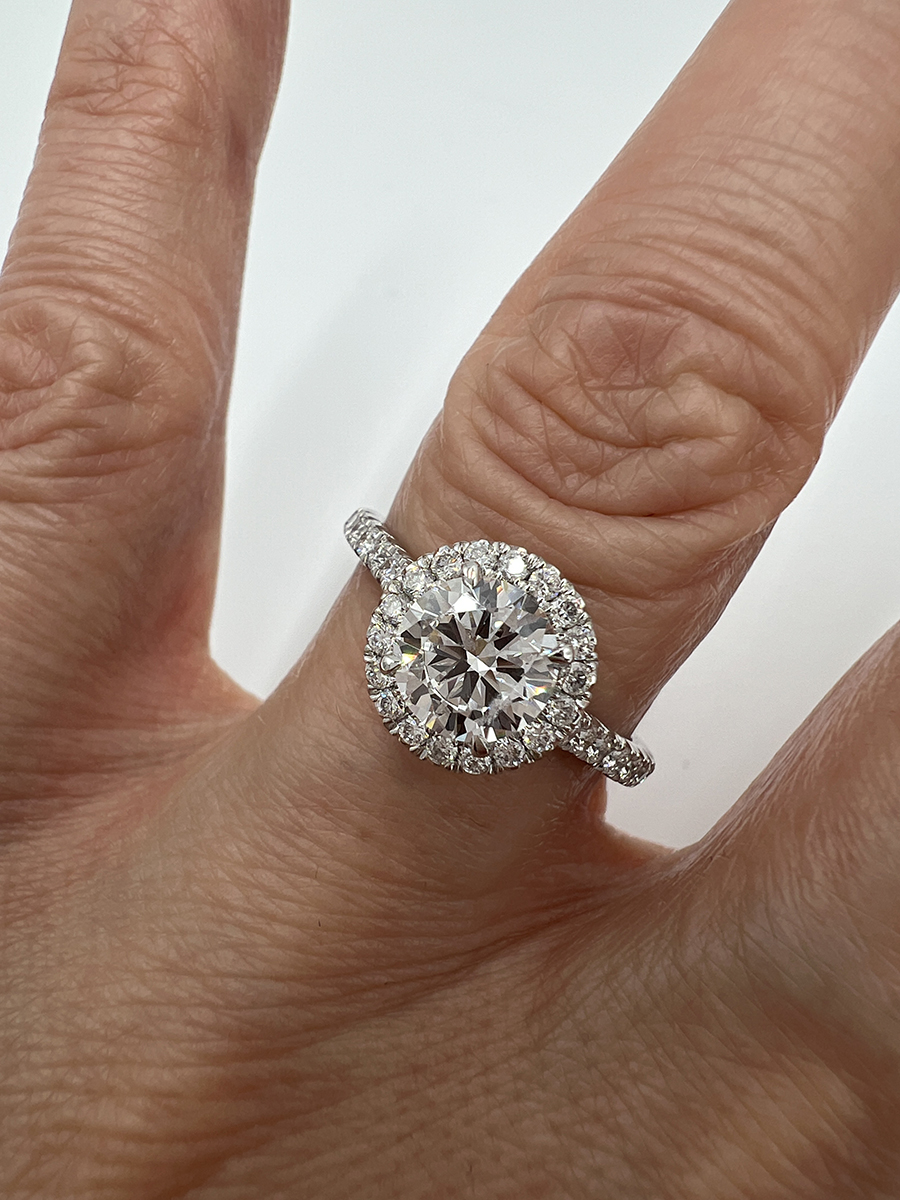 Round-lab-diamond-ring-halo-pave-03