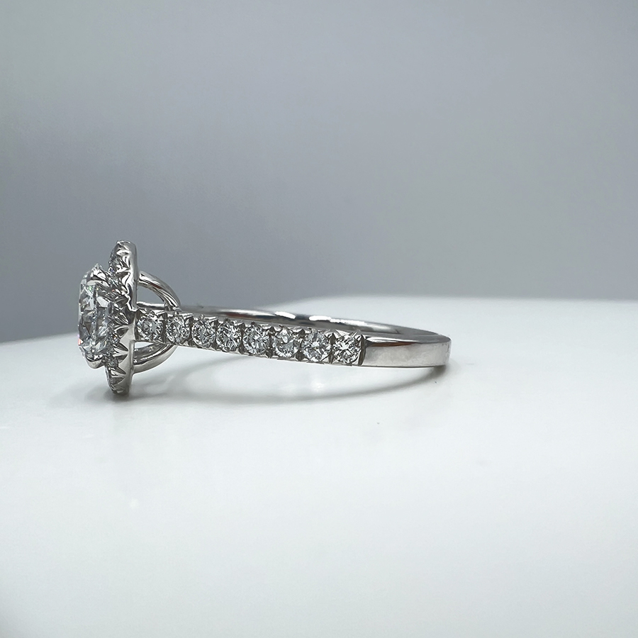 Round-lab-diamond-ring-halo-pave-06