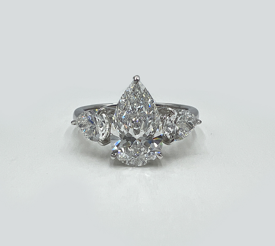 Trilogy-Pear-Lab-Diamond-Engagement-Ring-000