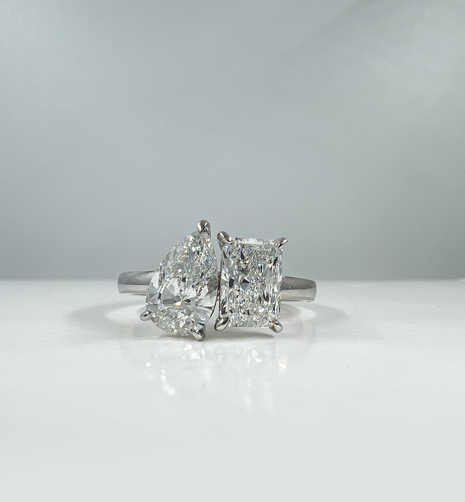 lab-diamond-toi-et-moi-ring-radiant-pear-0