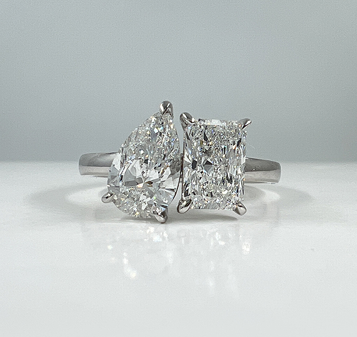 Toi et Moi engagement ring
