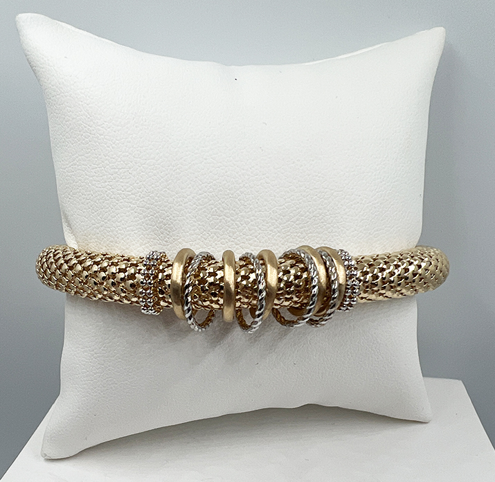 18k-gold-tube-bracelet-09