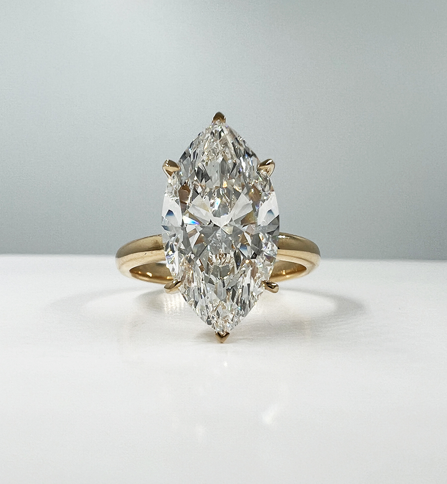 marquise-engagement-ring-gold-02