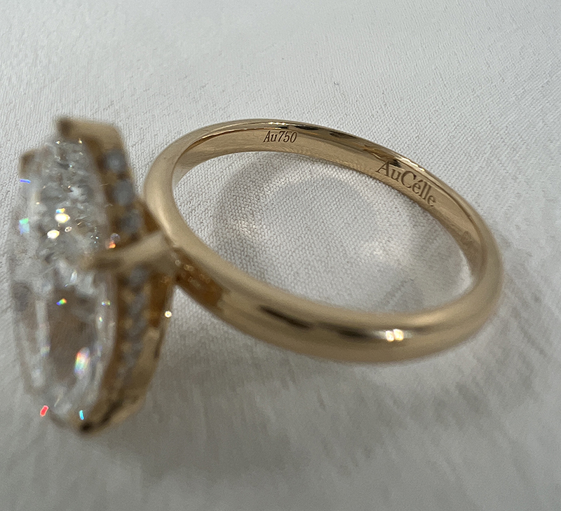 marquise-engagement-ring-gold-07