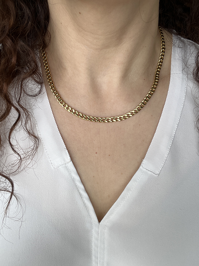 18-karat-gold-link-chain-012