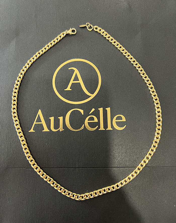 18-karat-gold-link-chain-03