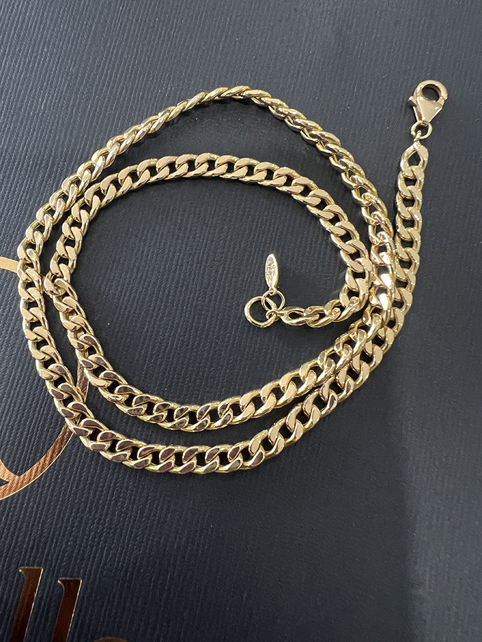 18-karat-gold-link-chain-04