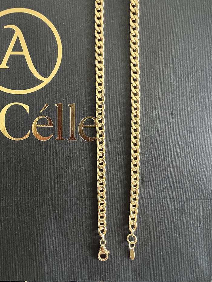 18-karat-gold-link-chain-06