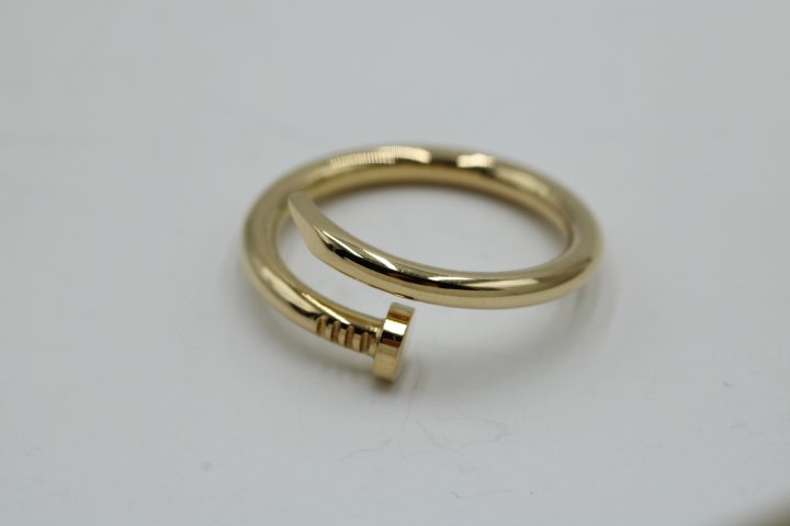 nail-ring-18k-gold-02