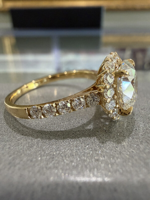 round-lab-diamond-cathedral-ring