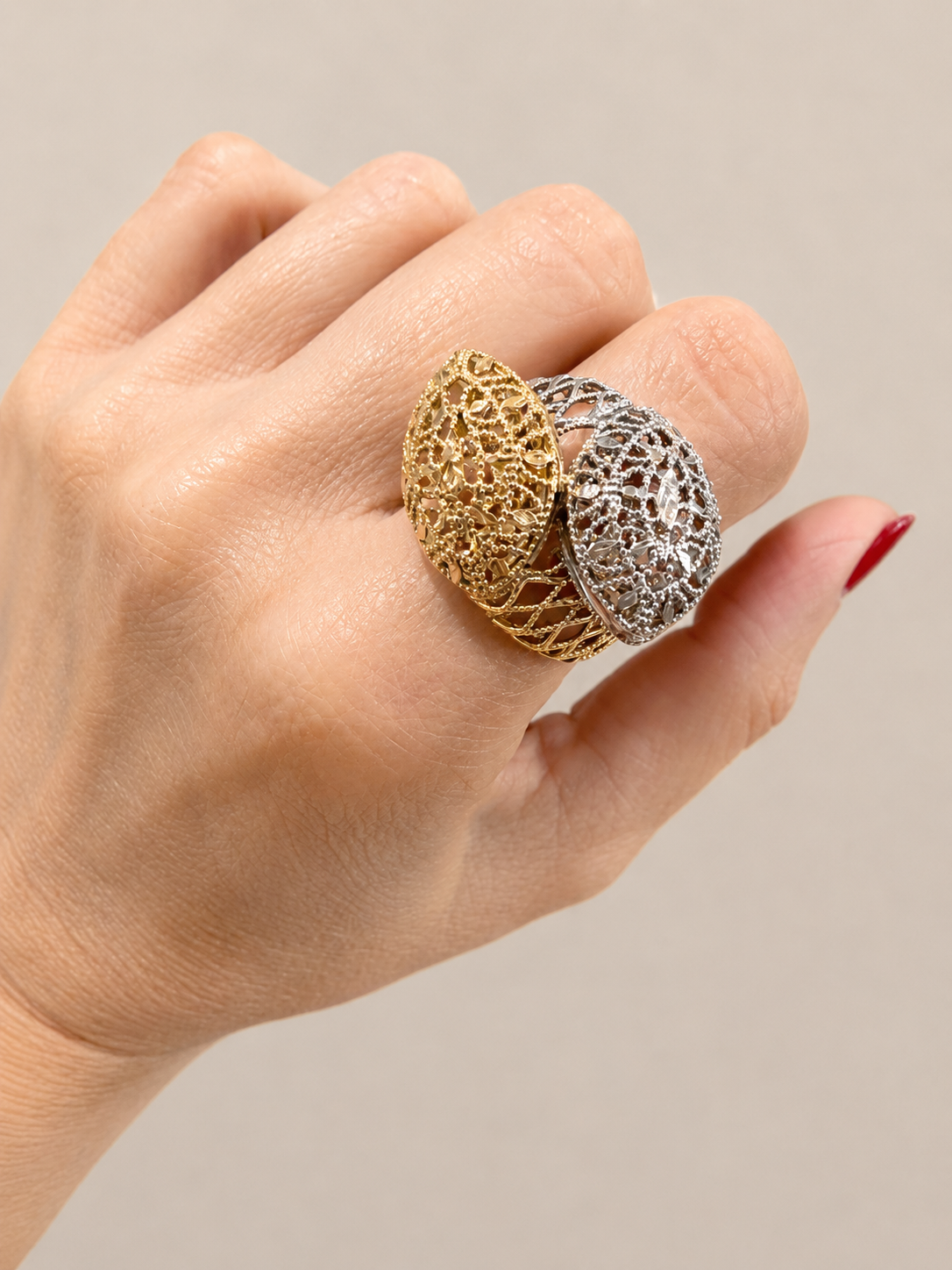 18K-two-tone-gold-filigree-statement-ring-012