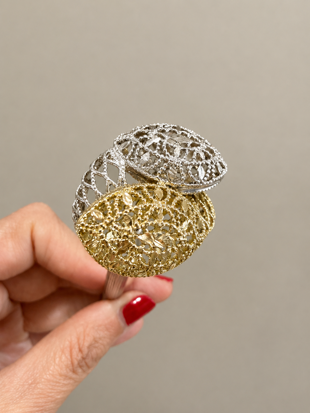 18K-two-tone-gold-filigree-statement-ring-07