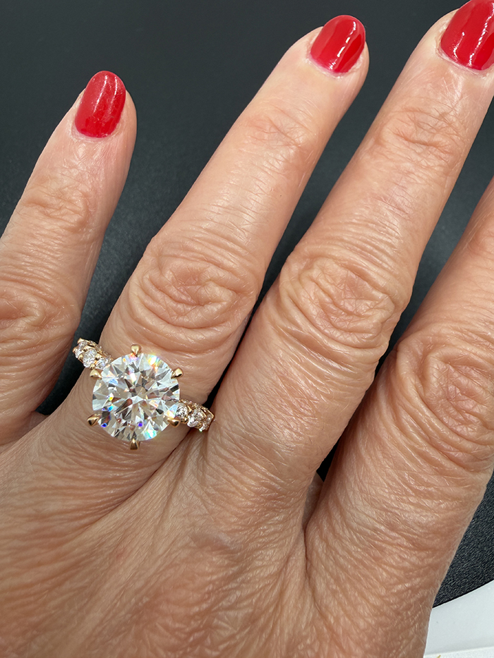 3-carat-round-lab-diaomnd-ring-012