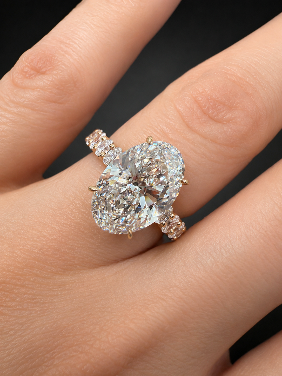 oval-3.5-carat-diamond-ring-with-oval-pave-band-03
