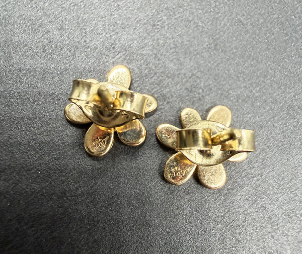 18K-Gold-Enamel-Flower-Earrings