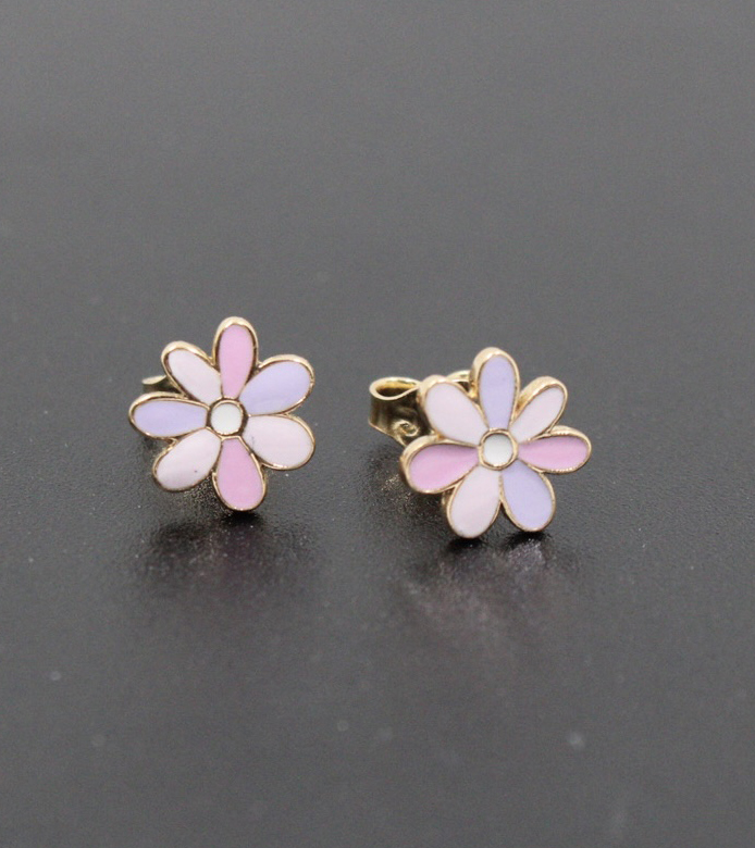 18k-gold-enamel-girl-earrings-06