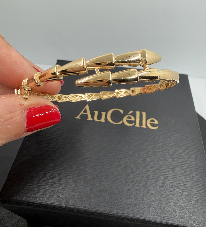 18k-gold-snake-bangle-05