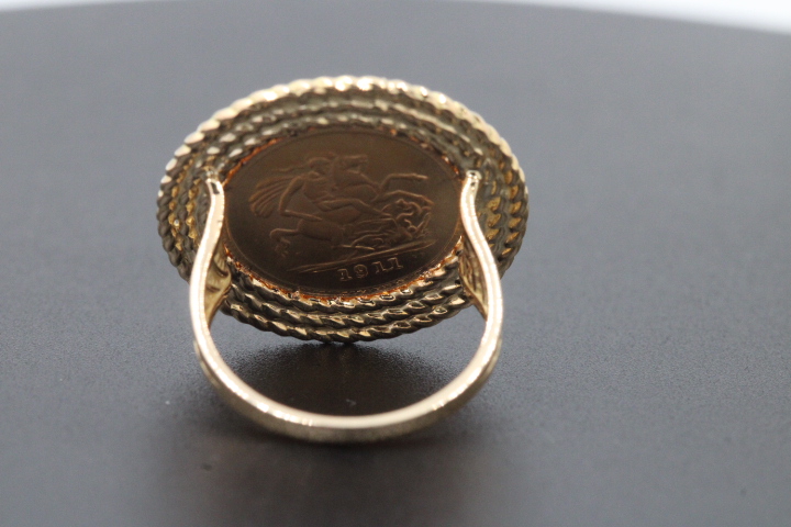 18k-ring-with-21k-quarter-coin-rope-013