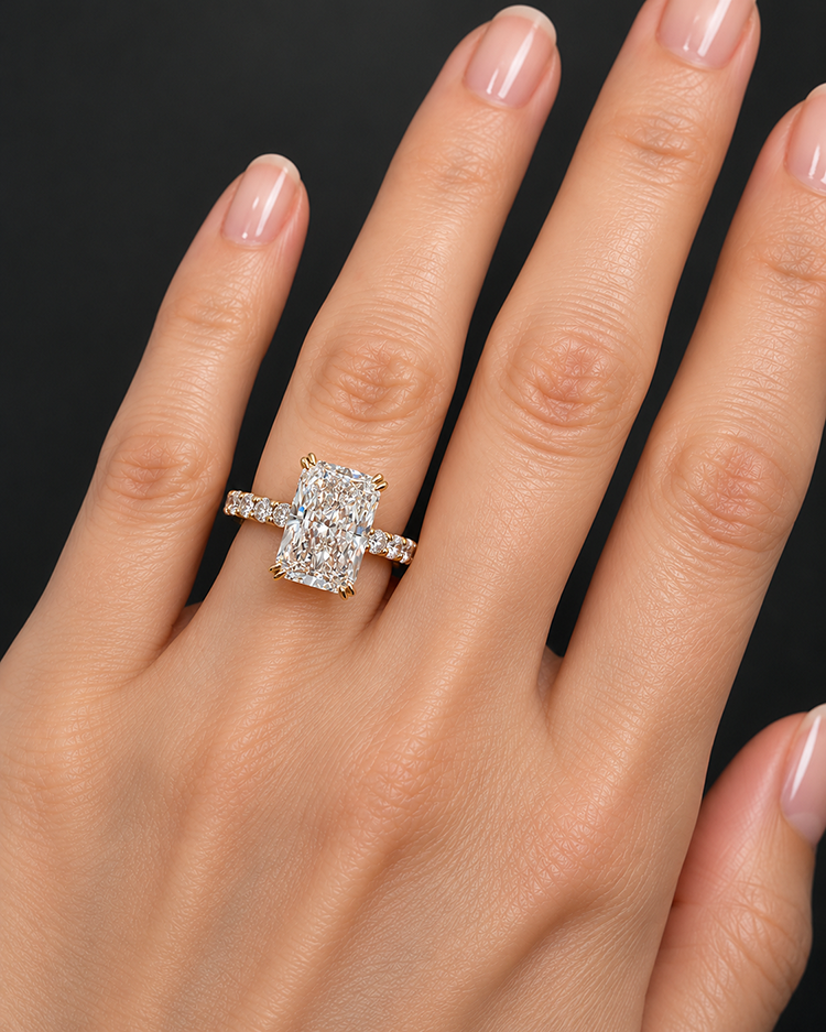3-carat-radiant-engagement-ring-000 3-carat-radiant-engagement-ring