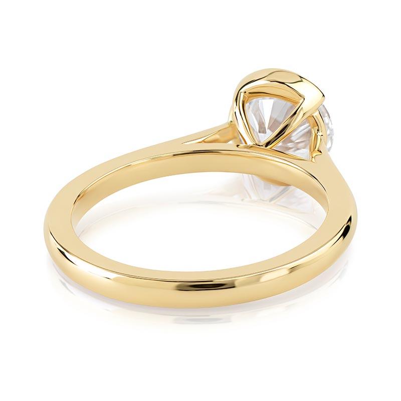 round-lab-diamond-half-bezel-18k-yellow-gold-05
